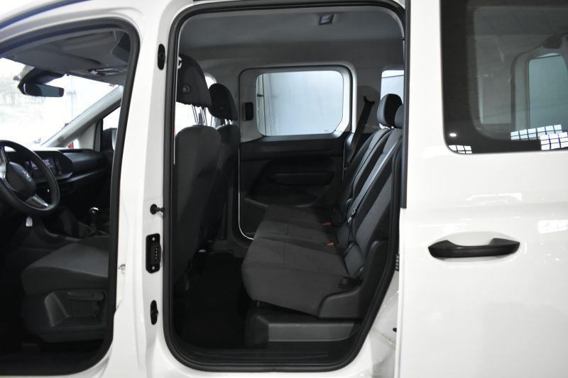 VOLKSWAGEN CADDY KOMBI 2.0 TDI 102CV 5 PLAZAS