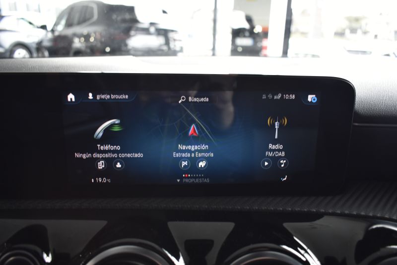 MERCEDES-BENZ CLA SHOOTING BRAKE   200D 150CV BUSINESS DCT