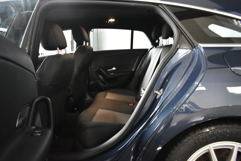 MERCEDES-BENZ CLA SHOOTING BRAKE   200D 150CV BUSINESS DCT