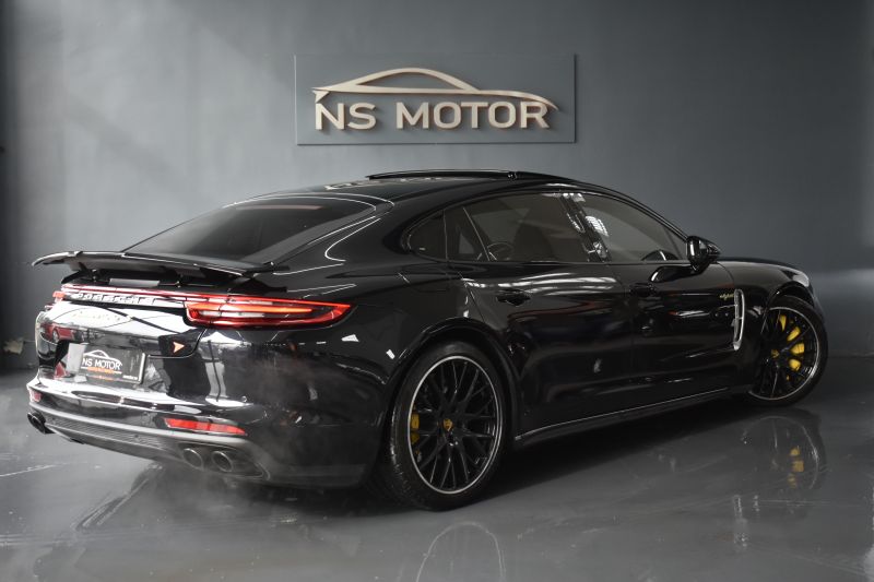PORSCHE PANAMERA TURBO S EHYBRID EXECUTIVE