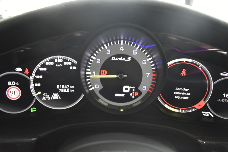 PORSCHE PANAMERA TURBO S EHYBRID EXECUTIVE