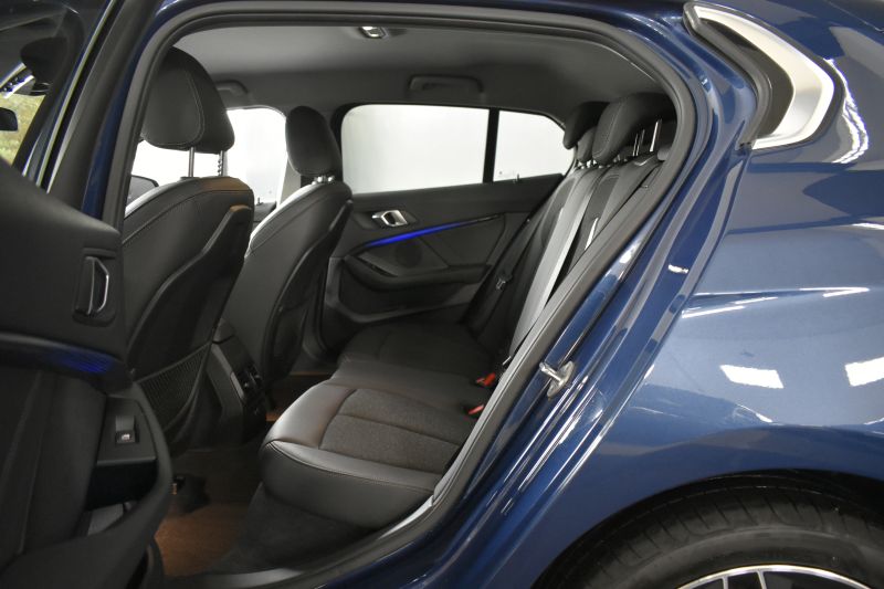 BMW SERIE 1  HATCH 118 DA 150CV SPORTLINE