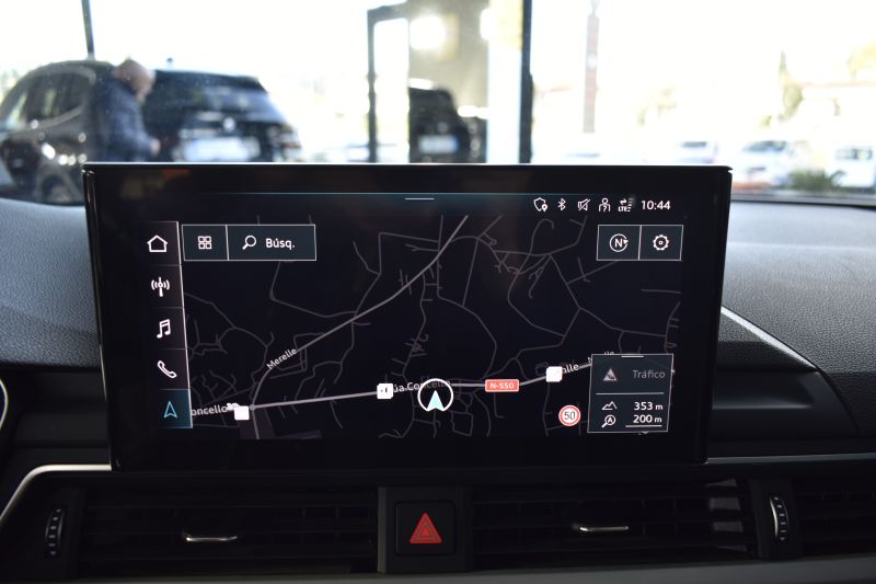 AUDI A4  AVANT 30 TDI 2.0 136CV STRONIC 