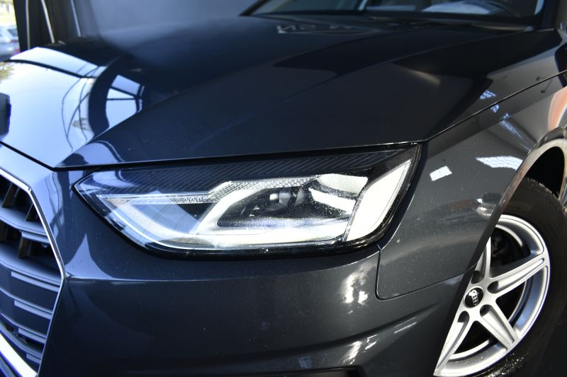 AUDI A4  AVANT 30 TDI 2.0 136CV STRONIC 