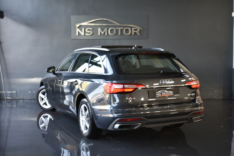 AUDI A4  AVANT 30 TDI 2.0 136CV STRONIC 