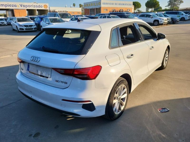 AUDI A3 SPORTBACK 30 TFSI 110CV 