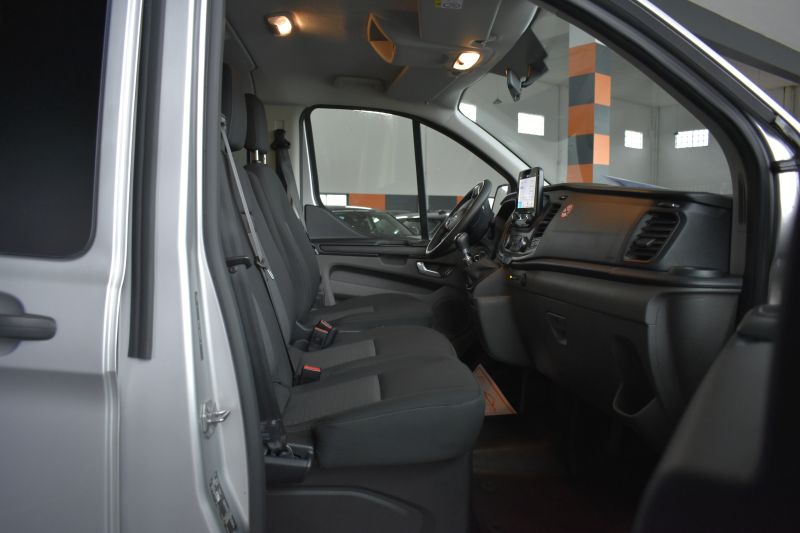 FORD TRANSIT CUSTOM 2.0 TDCI 130CV 9 PLAZAS
