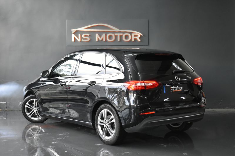 MERCEDES-BENZ B  200  GASOLINA 136CV BUSINESS 