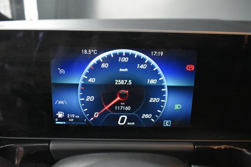 MERCEDES-BENZ B  200  GASOLINA 136CV BUSINESS 