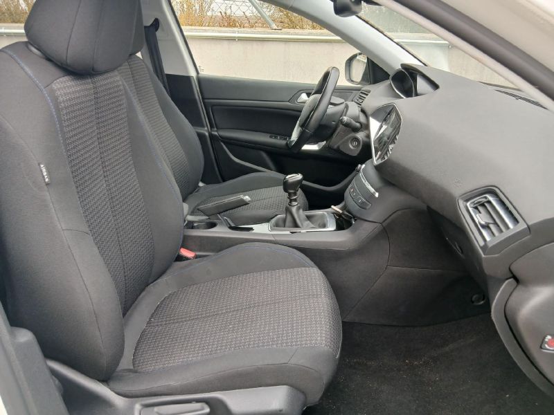 PEUGEOT 308  SW STYLE  BLUEHDI 130CV