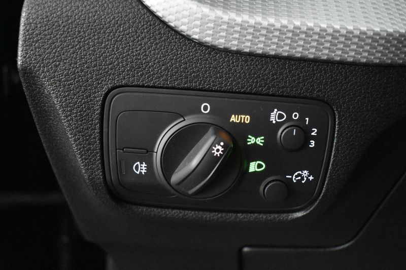 AUDI Q2 ADVANCED 30TFSI 110CV