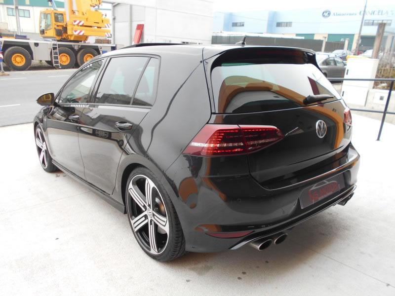 VOLKSWAGEN GOLF VII R300 2.0 TSI 300CV