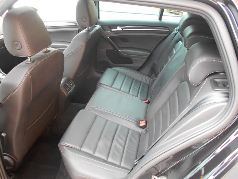 VOLKSWAGEN GOLF VII R300 2.0 TSI 300CV