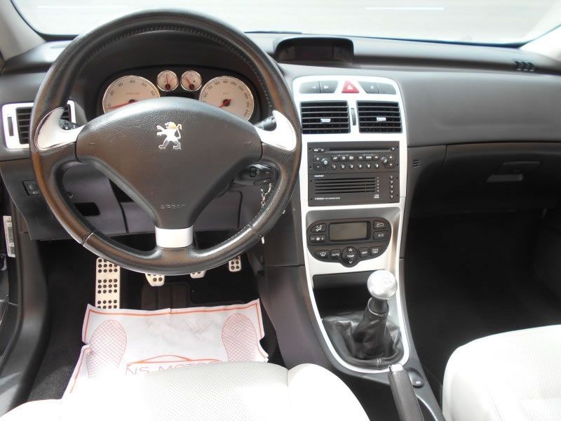 PEUGEOT 307cc 2.0i 16v 138cv