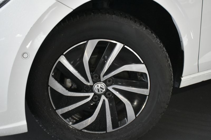 VOLKSWAGEN POLO LIFE 1.0 TSI 95CV