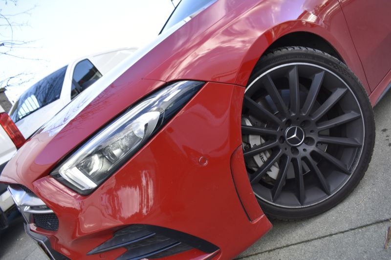 MERCEDES-BENZ CLASE A 35 AMG MERCEDES-BENZ CLASE A 35 AMG