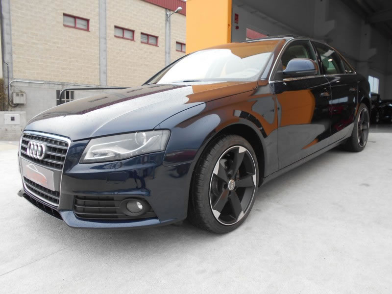 AUDI A4 2.0 TDI 143 MULTRITRONIC BIXENON-LEDS