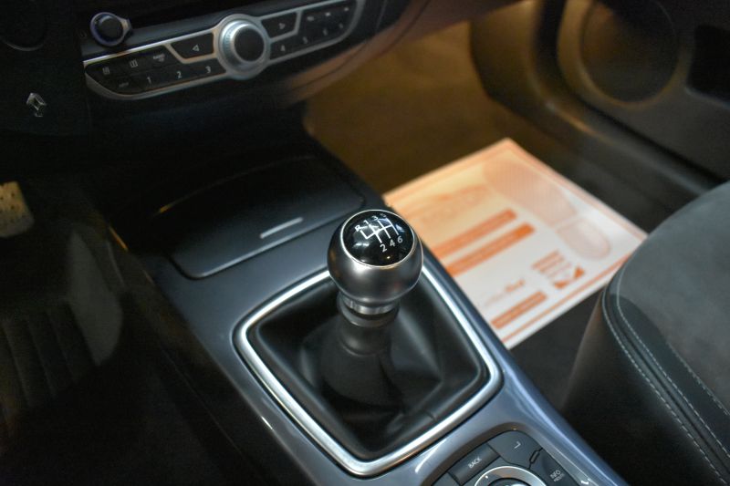 RENAULT LAGUNA GT 4CONTROL 2.0 DCI 150CV RENAULT LAGUNA GT 4CONTROL 2.0 DCI 150CV