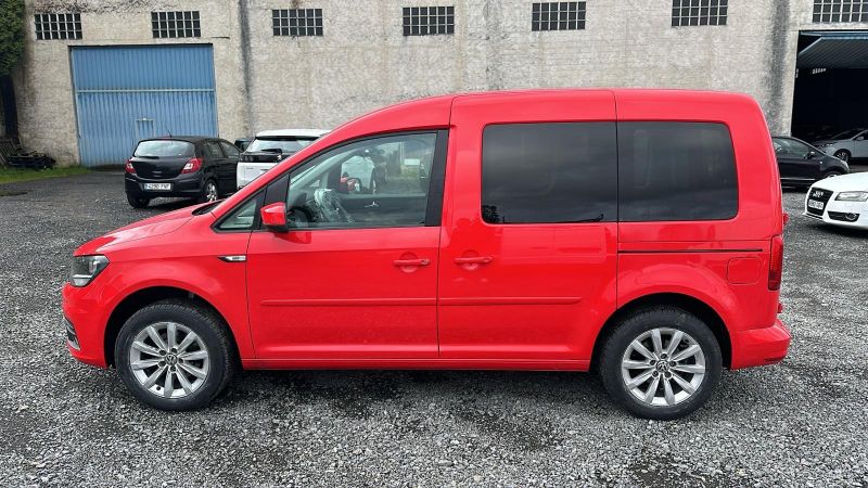 VOLKSWAGEN CADDY KOMBI 2.0 TDI 102CV CATEGORIA 1000 TURISMO VOLKSWAGEN CADDY KOMBI 2.0 TDI 102CV CATEGORIA 1000 TURISMO