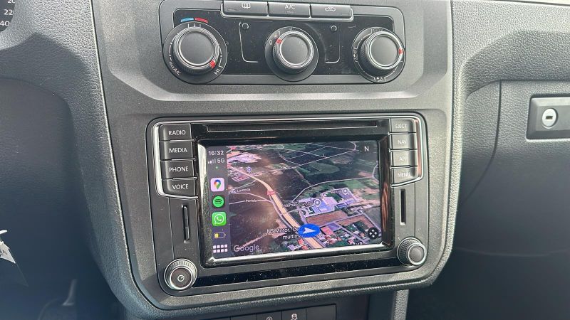 VOLKSWAGEN CADDY KOMBI 2.0 TDI 102CV CATEGORIA 1000 TURISMO VOLKSWAGEN CADDY KOMBI 2.0 TDI 102CV CATEGORIA 1000 TURISMO