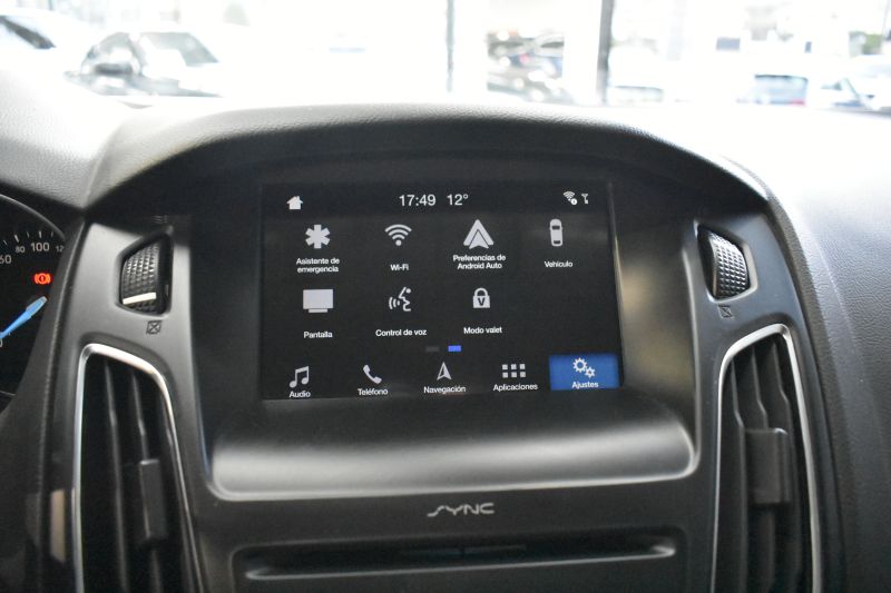 FORD FOCUS 1.0 ECOBOOST 125CV FORD FOCUS 1.0 ECOBOOST 125CV