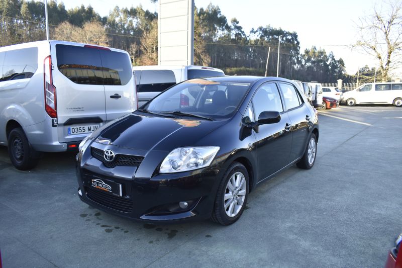 TOYOTA AURIS 2.0 D4D 126CV 
