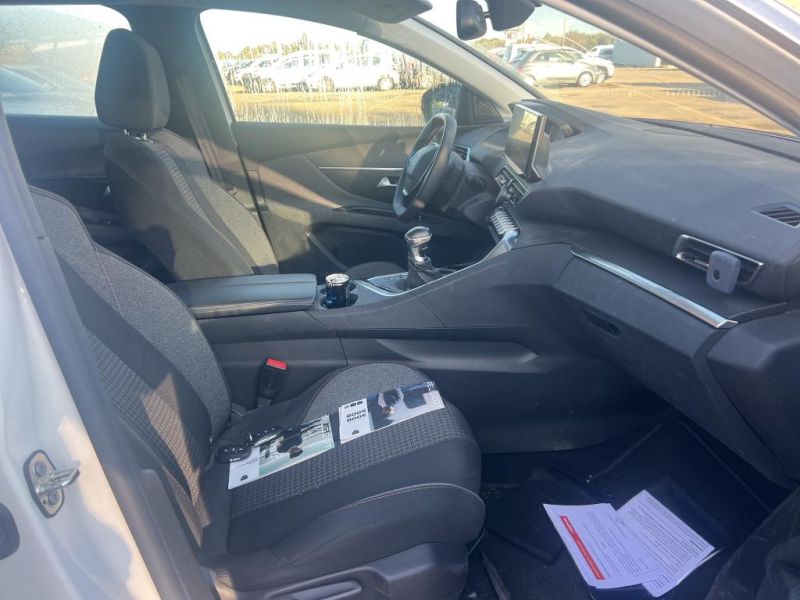 PEUGEOT 3008 1.5 BLUEHDI ACTIVE PACK 130CV