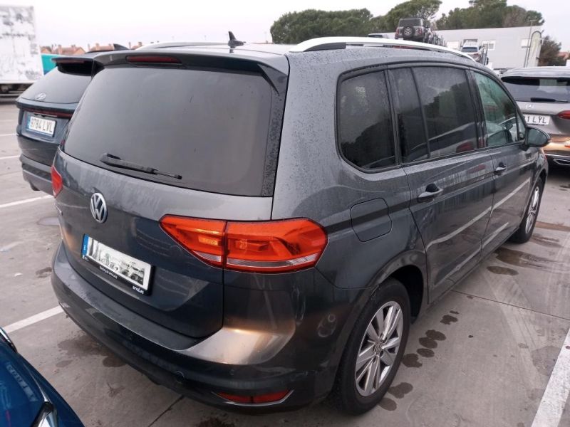 VOLKSWAGEN TOURAN ADVANCE 2.0 TDI 150CV 7 PLAZAS