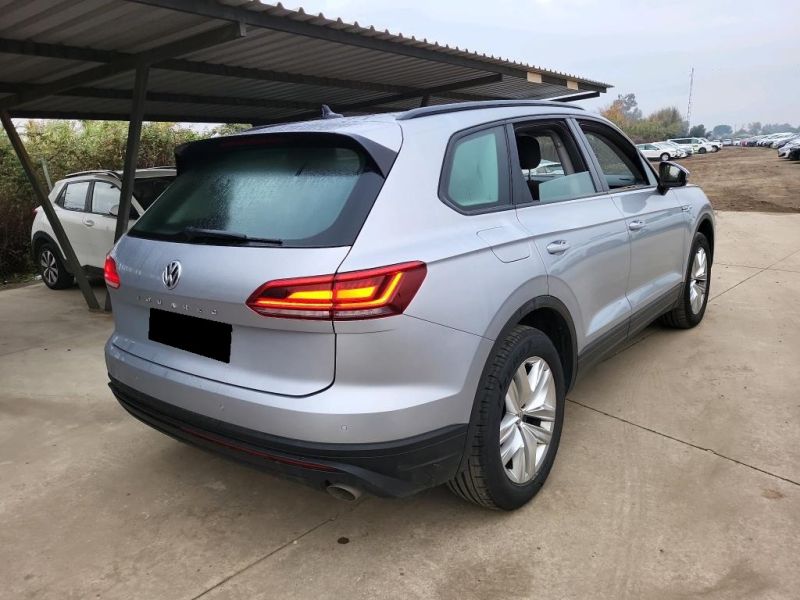 VOLKSWAGEN TOUAREG  PURE 3.0 TDI 231CV TIPTRONIC 4MOTION