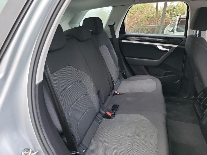 VOLKSWAGEN TOUAREG  PURE 3.0 TDI 231CV TIPTRONIC 4MOTION