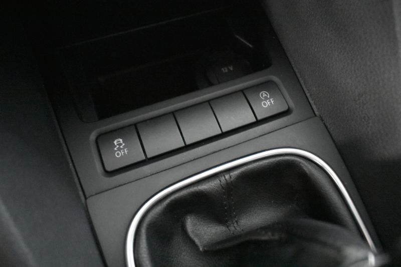 VOLKSWAGEN GOLF  1.6 TDI 105CV 