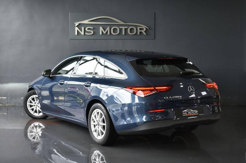 MERCEDES-BENZ CLA  SHOOTING BRAKE 200D 150CV DCT