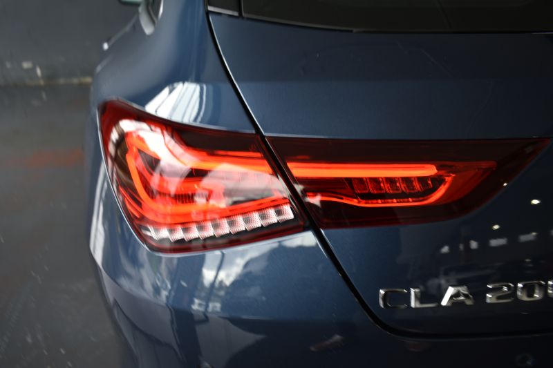 MERCEDES-BENZ CLA  SHOOTING BRAKE 200D 150CV DCT