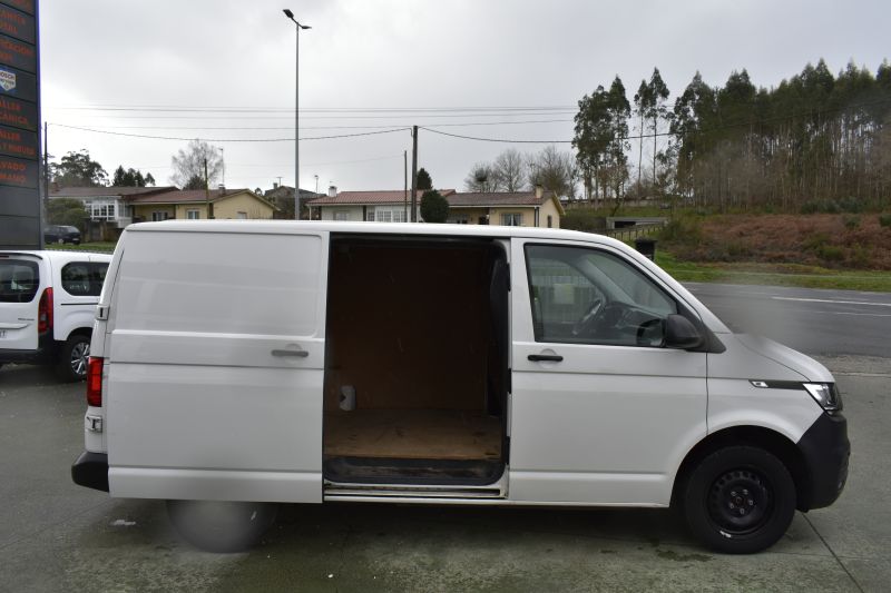 VOLKSWAGEN TRANSPORTER FURGON CORTO 2.0 TDI CR 110CV 