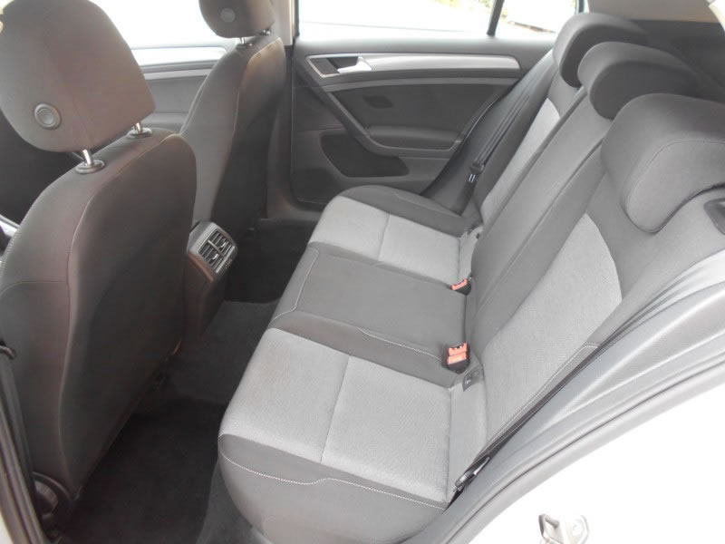 VOLKSWAGEN GOLF VII 1.6TDI  105CV ADVANCE