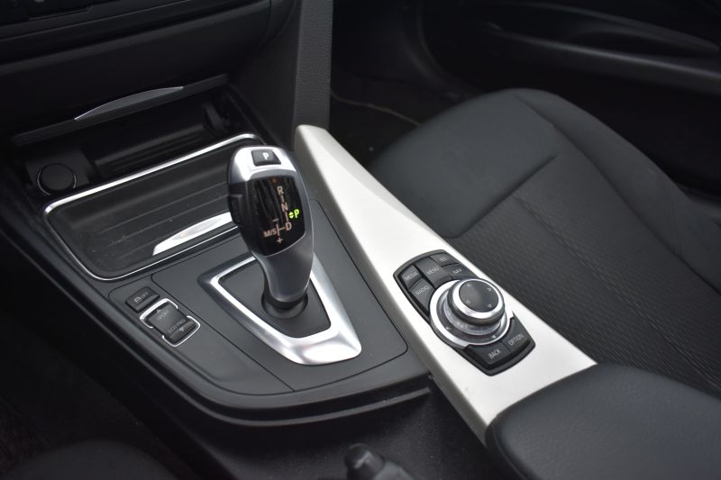 BMW SERIE 3 318DA TOURING 143CV