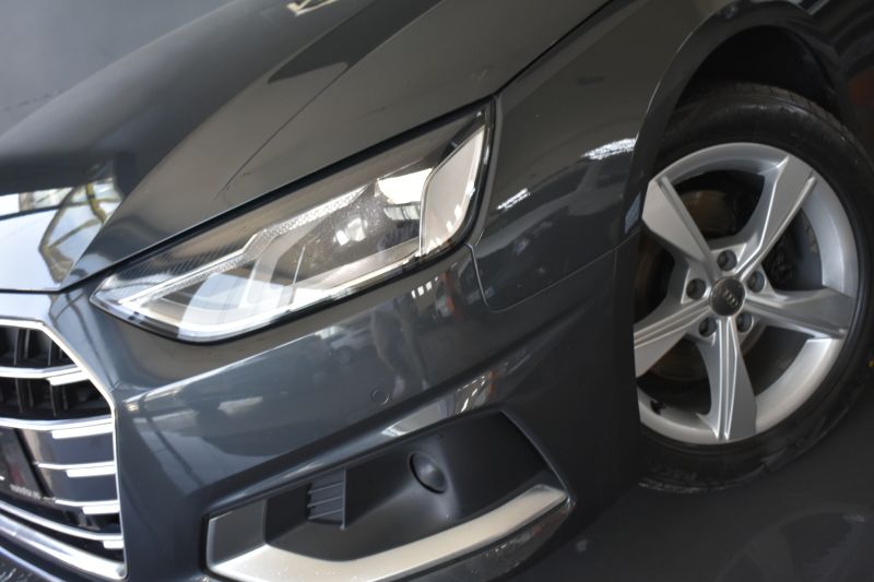 AUDI A4  AVANT 30 TDI 2.0 136CV STRONIC