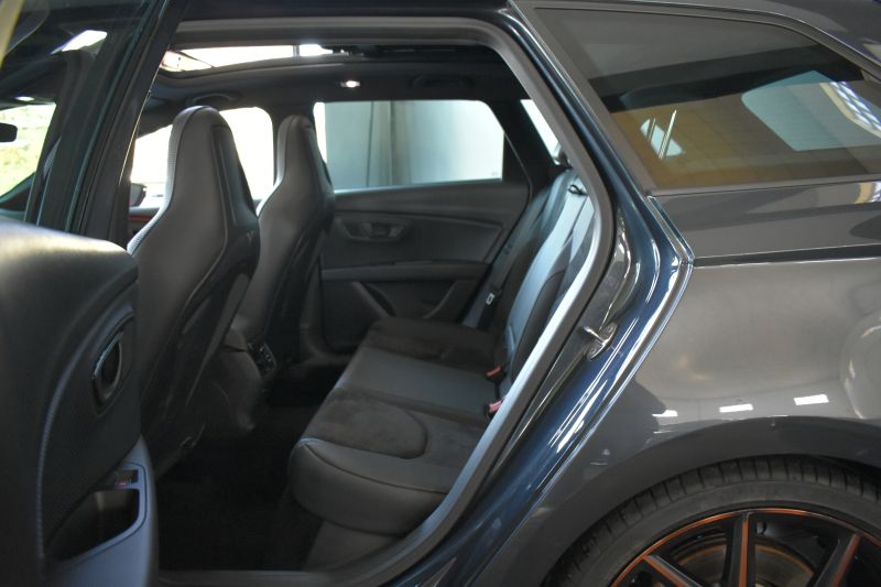 SEAT LEON ST CUPRA R 
