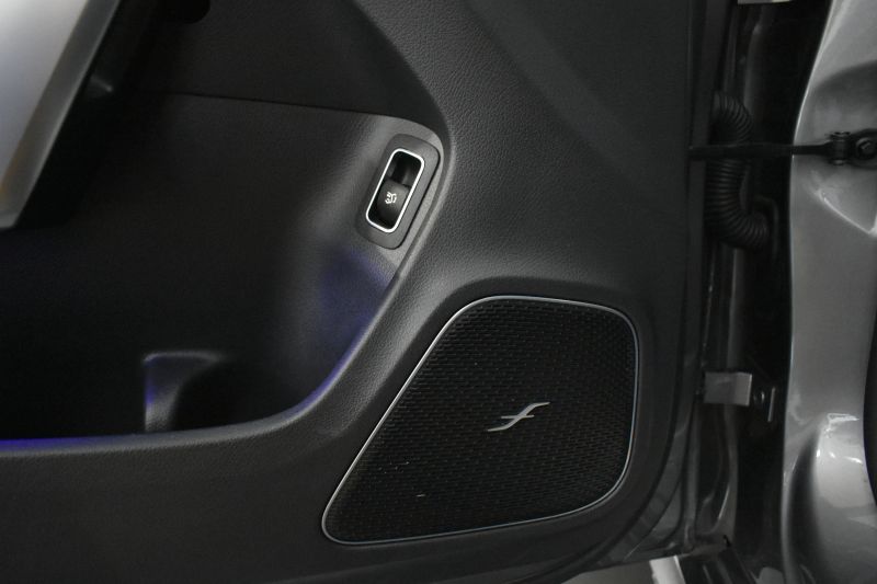 MERCEDES-BENZ CLA  45S AMG SHOOTING BRAKE