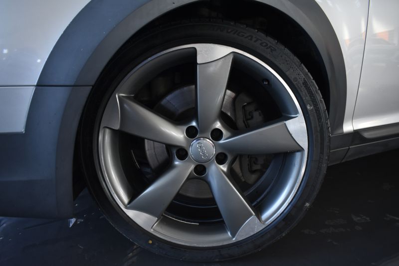 AUDI A6 ALLROAD QUATTRO 4.2 FSI V8 TIPTRONIC 350CV