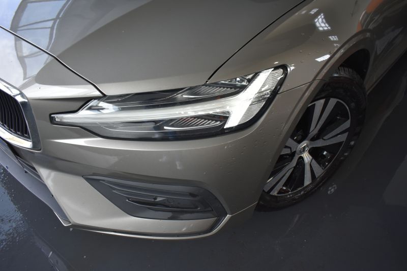 VOLVO V60 2.0 D3 150CV 