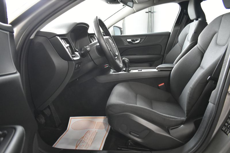 VOLVO V60 2.0 D3 150CV 