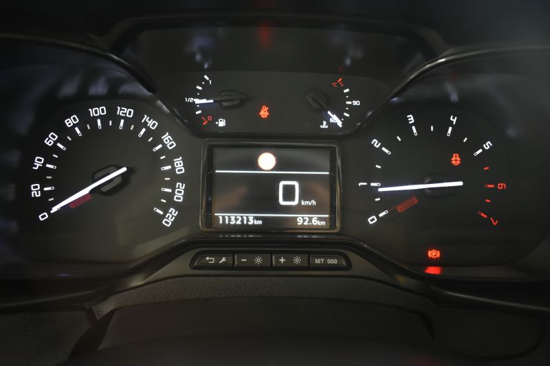 CITROEN BERLINGO MONOVOLUMEN COMPACTO 1.5 BLUEHDI 102CV TALLA M LIVE  