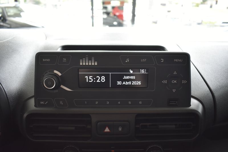 CITROEN BERLINGO MONOVOLUMEN COMPACTO 1.5 BLUEHDI 102CV TALLA M LIVE  