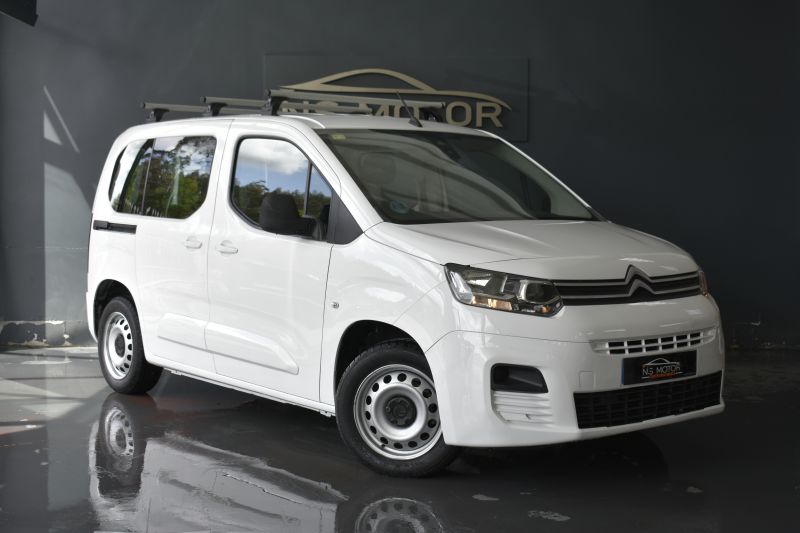 CITROEN BERLINGO MONOVOLUMEN COMPACTO 1.5 BLUEHDI 102CV TALLA M LIVE  