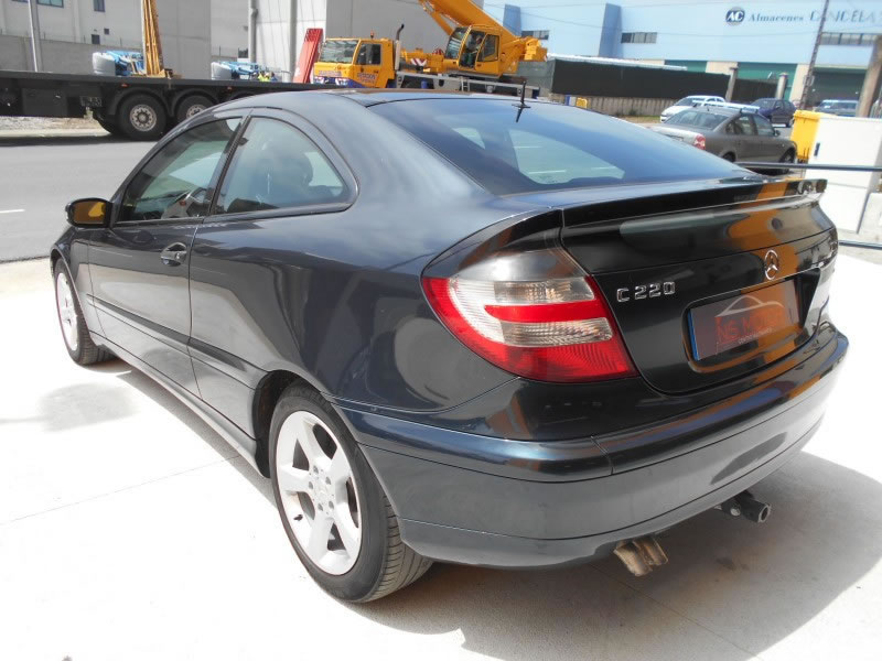 MERCEDES-BENZ 220 CDI SPORTCOUPE