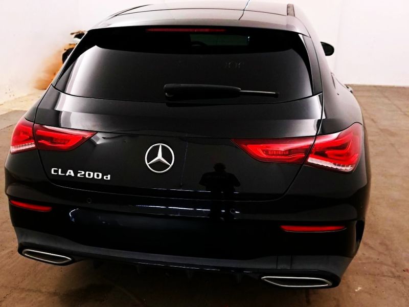 MERCEDES-BENZ CLA  200 D DCT Shooting Brake
