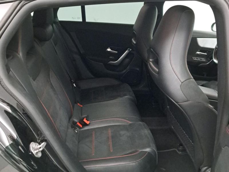 MERCEDES-BENZ CLA  200 D DCT Shooting Brake