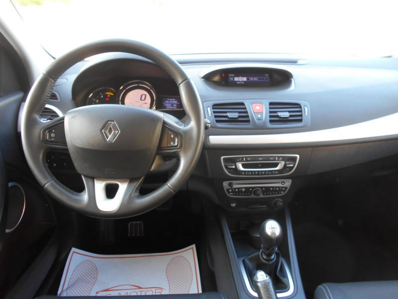RENAULT MEGANE  COUPE DYNAMIC 1.9 DCI 130CV 