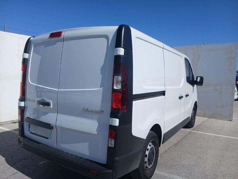 RENAULT TRAFIC FURGON L1H1 BLUE DCI 130 CV